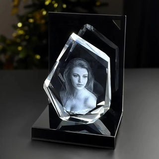 3D Foto im Glas, personalisierte Lasergravur Portrait Frau, Geschenk Freundin