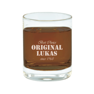 Auf einem klaren Glas, gefüllt mit einem braunen Getränk, steht in Weiß der Text „Best Choice Original Lukas since 1968“. Veredeln Sie dieses stilvolle Geschenk von Engravy mit einer individuellen Gravur, um die Stamper Schnapsgläser mit Gravur – Verschiedene Sets für jeden Anlass zu personalisieren.